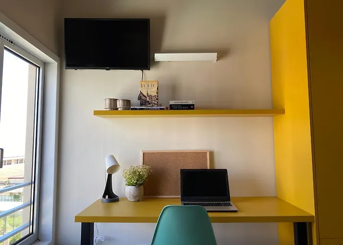 Standard Studio Foz Cool Living
